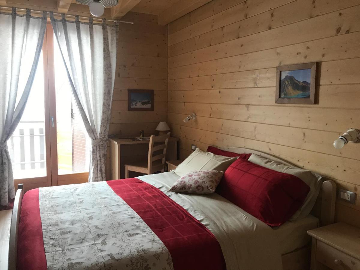 Locanda "Al Terrazzo" Erbezzo ภายนอก รูปภาพ